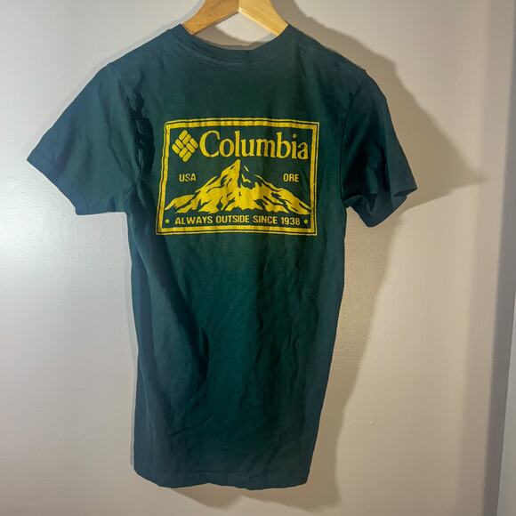 Columbia Sportswear Graphic Tee | Forest Green Retro Mountain Logo Size Men's S - Picture 1 of 5